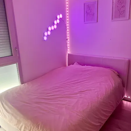 A Louer Avec Salle De Bain Privative *